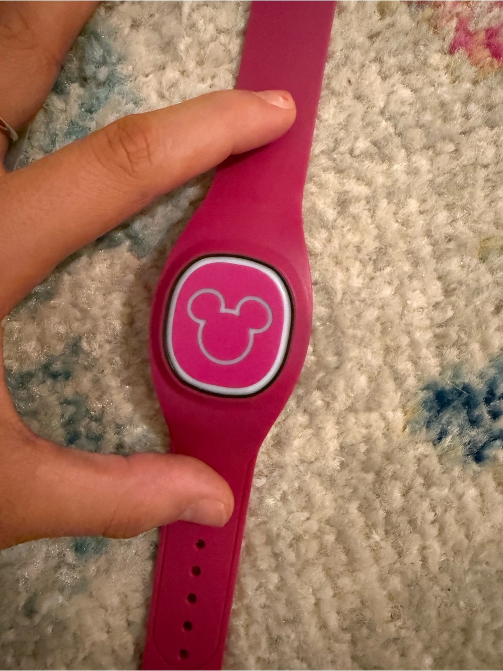 Women’s Pink Magicband plus